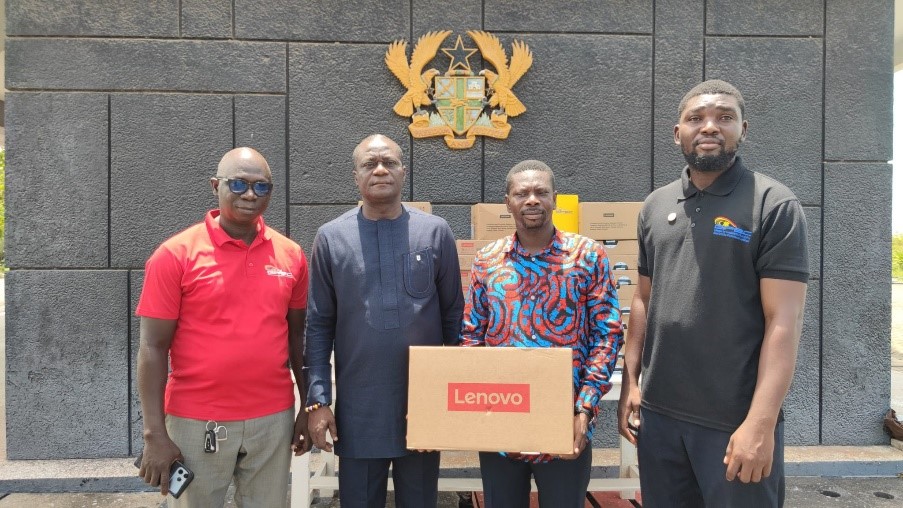 Read more about the article WESTERN REGION RECEIVES FIRST BATCH OF LAPTOPS FOR “ONE MILLION CODERS” INITIATIVE